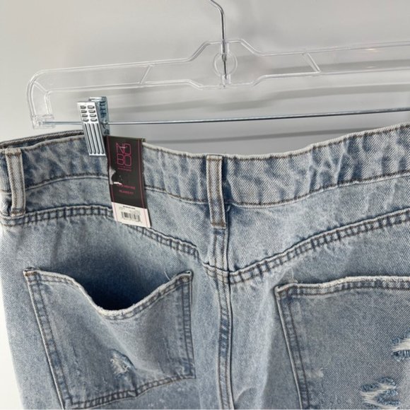 No Boundaries Super High Rise Relaxed Fit Jeans - Picture 13 of 14